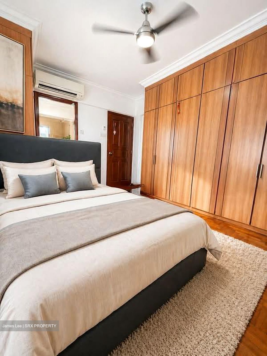 Melville Park (D18), Condominium #559930271